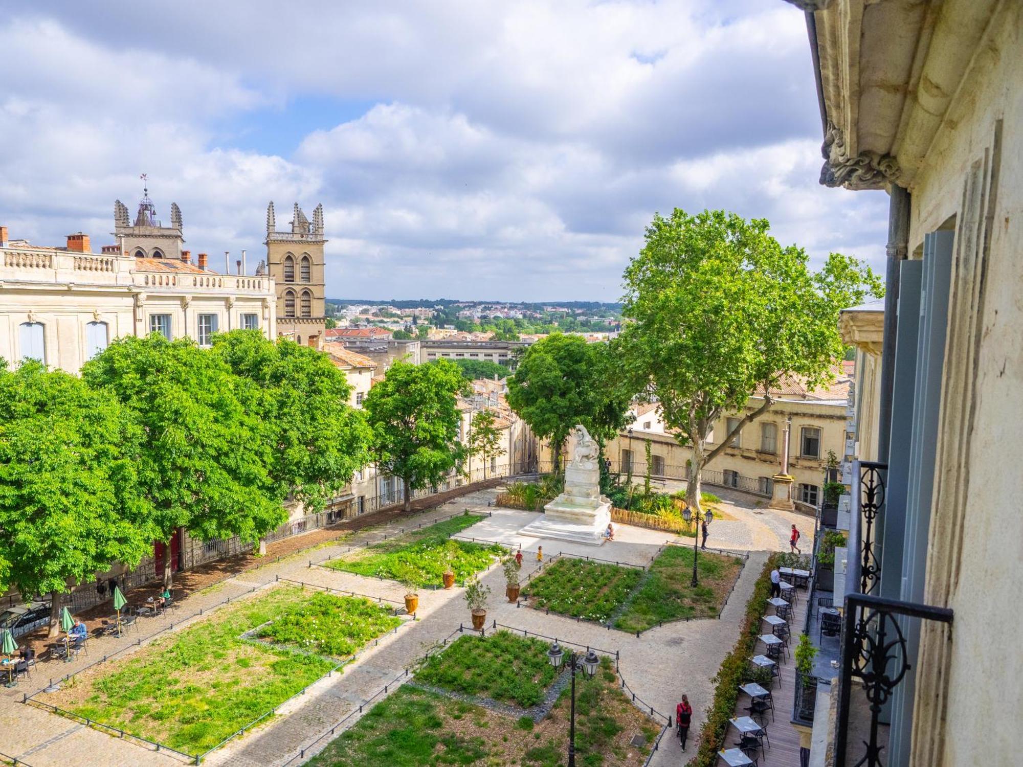 Le Platane de la canourgue Montpellier Esterno foto