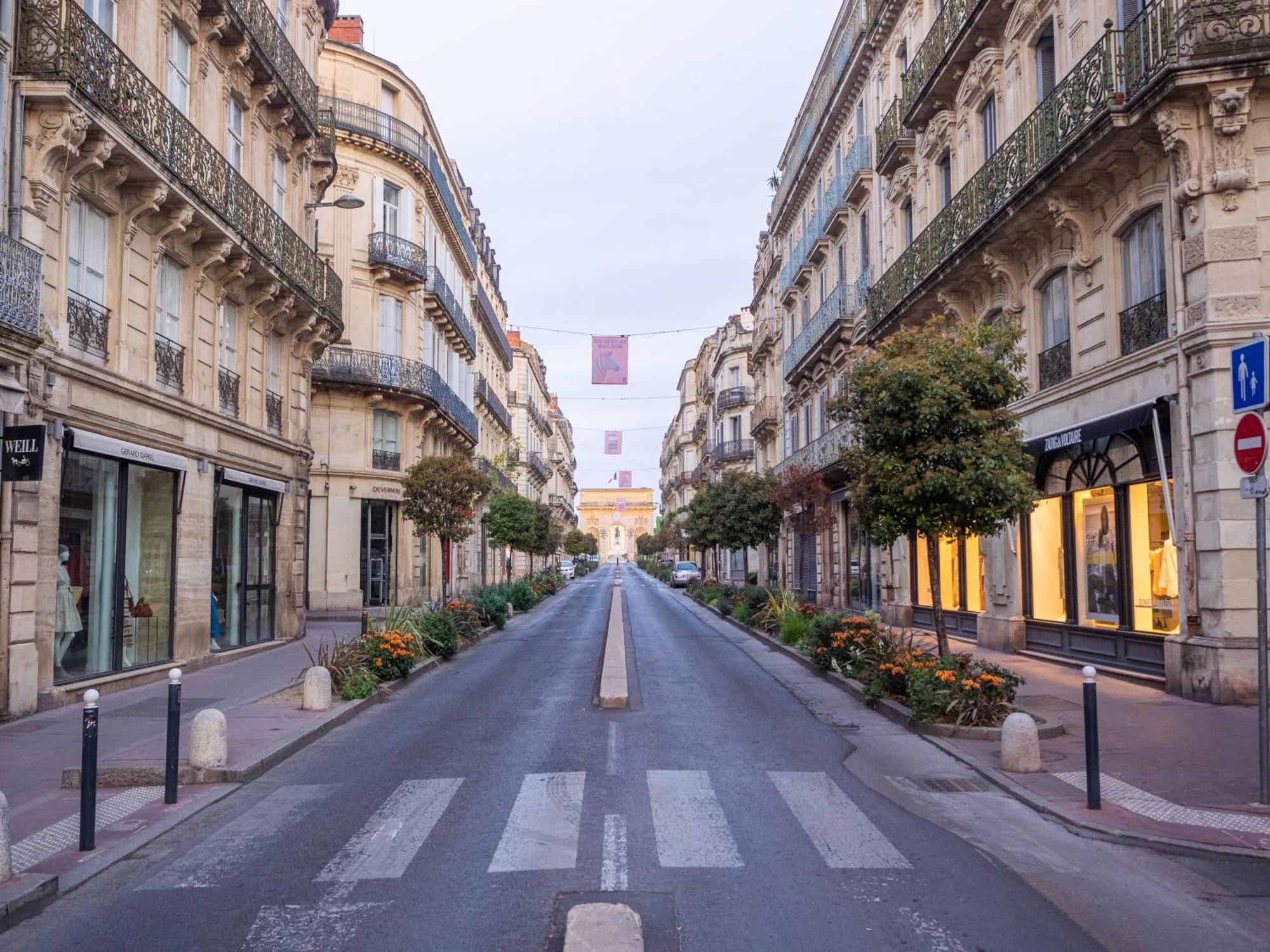 Le Platane de la canourgue Montpellier Esterno foto